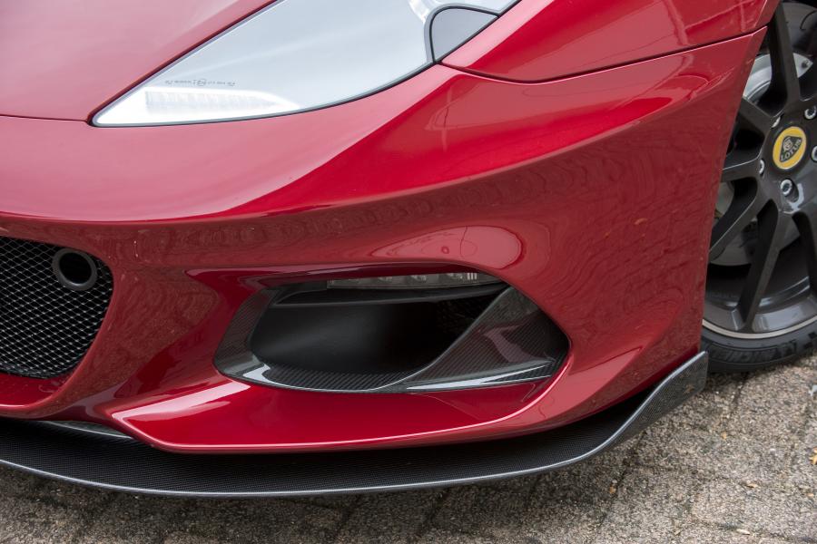 Детали экстерьера Lotus Evora GT430 2017 года  (фото 19 из 40)
